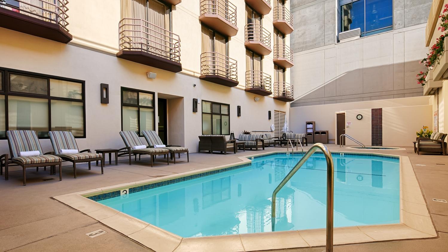 Hotel Western Bayside